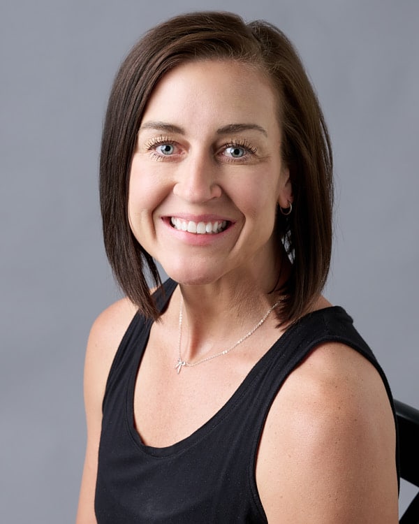 Jen Becker headshot